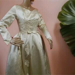 An Original by Constantino Vintage Wedding Duchess Dress Ivory Size 6